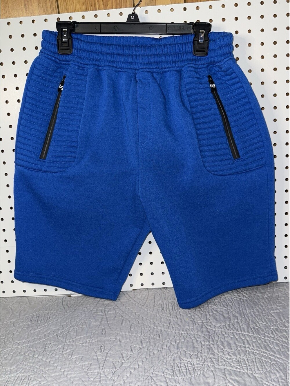 🎅🏻 Blue Gear Men's Size Large Blue Bermuda Style Shorts Zipper Pockets